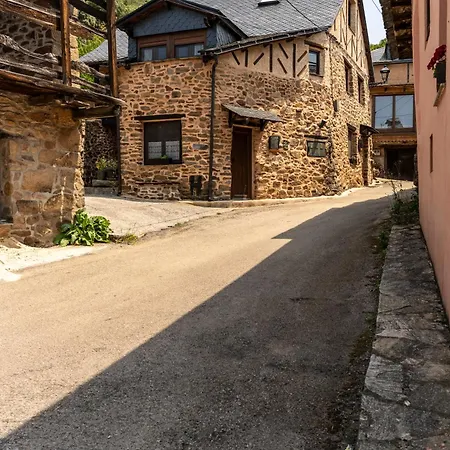 Casa De Turismo Rural Sardom2 Bembibre  Exterior photo